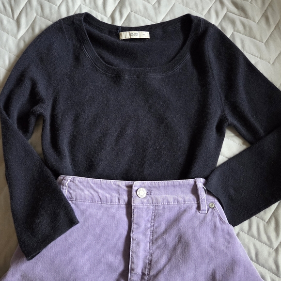 Prada Sweaters - Prada Midnight Blue Crew Neck Vintage Sweater, 3/4 sleeve, sz 42, classic look!